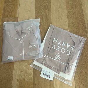 NWT Cozy Earth Pajama Set